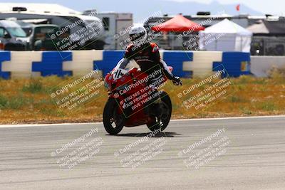 media/Apr-30-2023-CRA (Sun) [[020fcf5d43]]/Race 11-600 Expert Superbike/